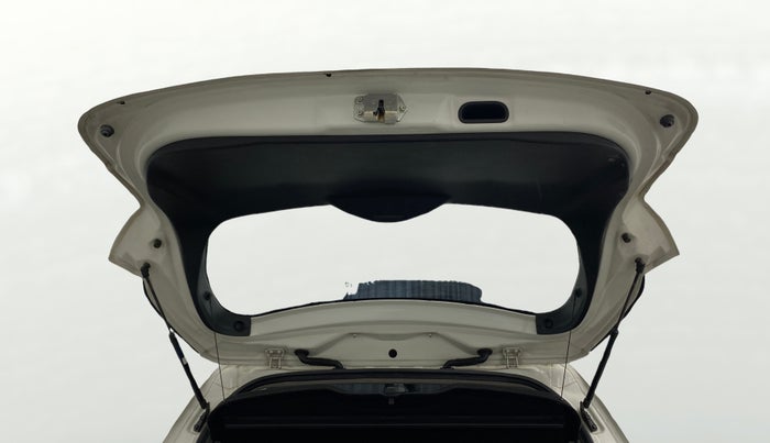 2017 Maruti S Cross ZETA 1.3, Diesel, Manual, 76,489 km, Boot Door Open