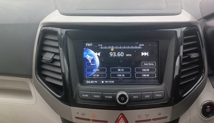 2022 Mahindra XUV300 W8 (O) 1.2 PETROL AMT, Petrol, Automatic, 12,444 km, Air Conditioner