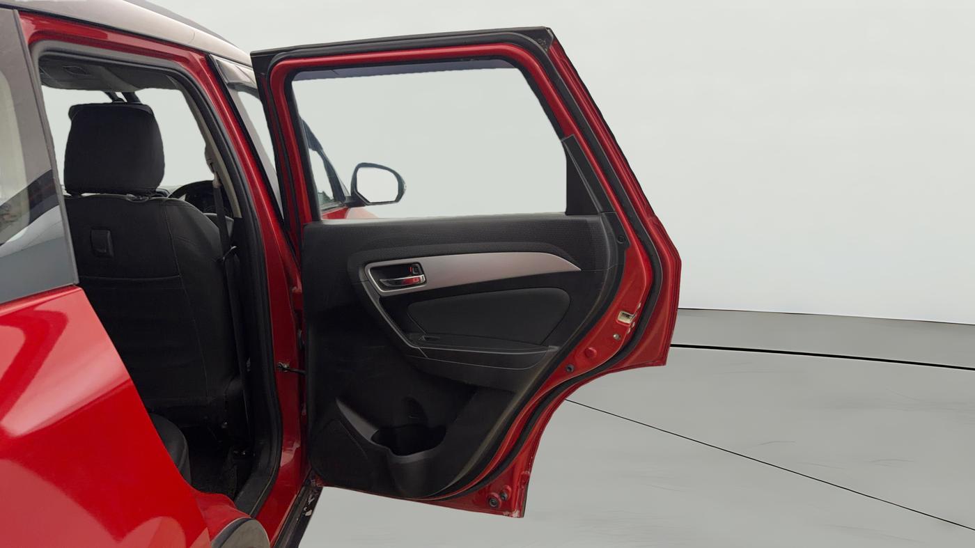 2022 Maruti Vitara Brezza ZXI PLUS, Petrol, Manual, 72,075 km, RHS Rear Door