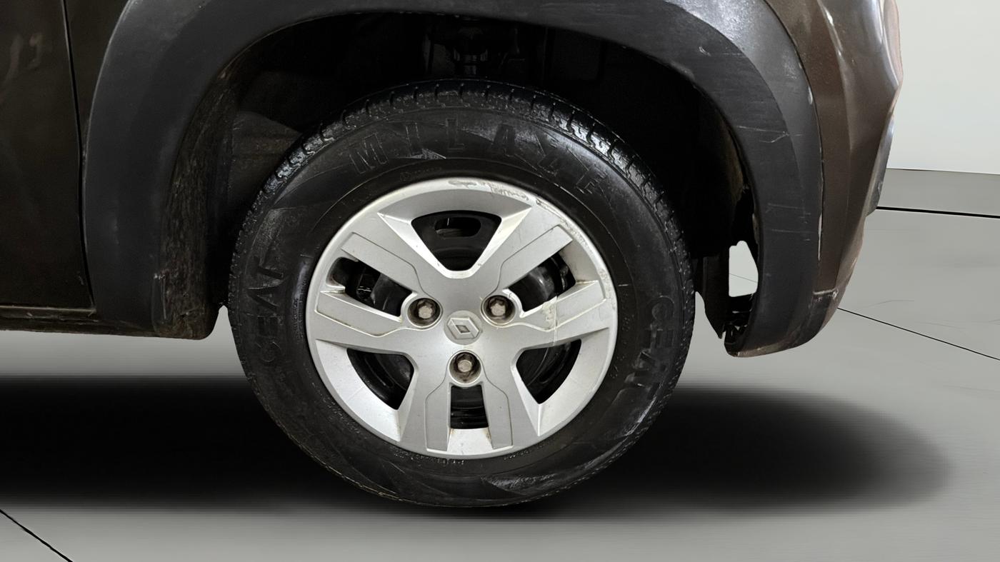 2018 Renault Kwid RXL, Petrol, Manual, 41,994 km, Right Front Wheel