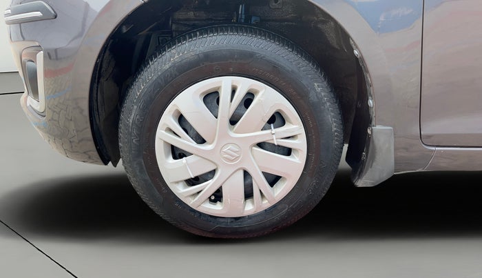 2017 Maruti Swift VXI O, Petrol, Manual, 66,153 km, Left Front Wheel