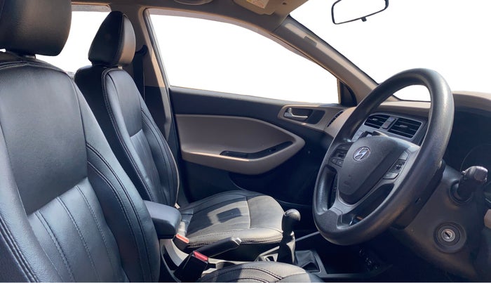2019 Hyundai Elite i20 SPORTZ PLUS 1.2, Petrol, Manual, 59,323 km, Right Side Front Door Cabin