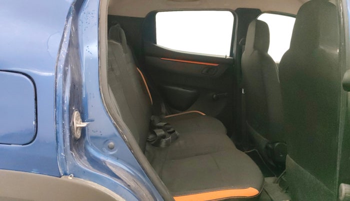 2017 Renault Kwid CLIMBER 1.0 AMT, Petrol, Automatic, 86,070 km, Right Side Rear Door Cabin