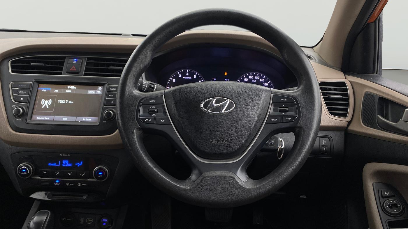 2018 Hyundai Elite i20 ASTA 1.2  CVT, Petrol, Automatic, 33,553 km, Steering Wheel Close Up