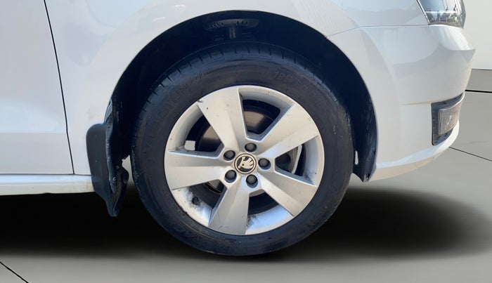 2021 Skoda Rapid AMBITION AT TSI, Petrol, Automatic, 59,784 km, Right Front Wheel