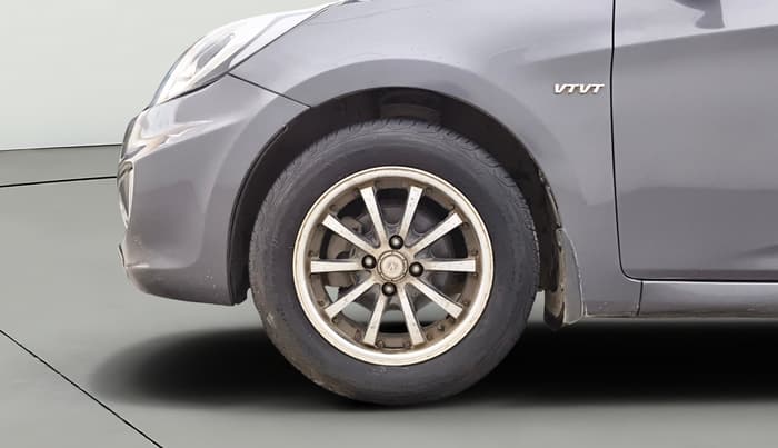 2013 Hyundai Verna FLUIDIC VTVT 1.6 EX AT, Petrol, Automatic, 81,462 km, Left Front Wheel