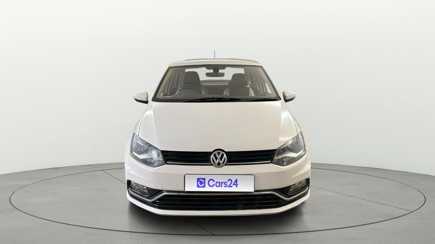 2016 Volkswagen Ameo HIGHLINE1.0L, Petrol, Manual, 87,275 km, Front