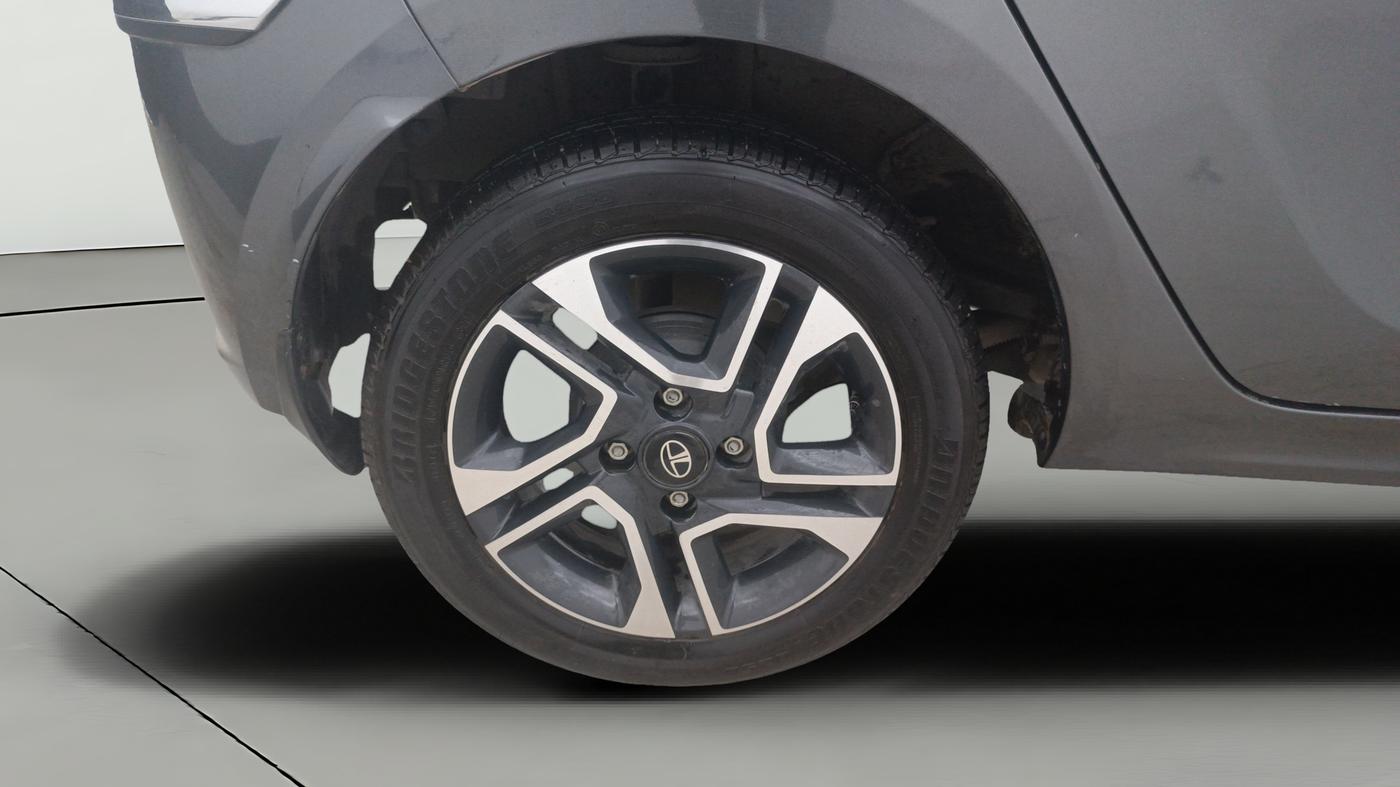 2024 Tata Tiago XZA PLUS PETROL, Petrol, Automatic, 11,683 km, Right Rear Wheel