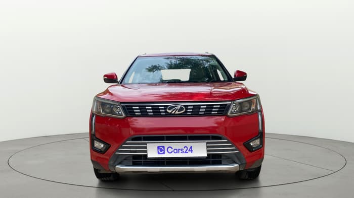 2019 Mahindra XUV300 W8 1.5 DIESEL AMT, Diesel, Automatic, 1,02,026 km, Front