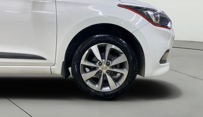 2018 Hyundai Elite i20 ASTA 1.2 (O), CNG, Manual, 1,07,220 km, Right Front Wheel