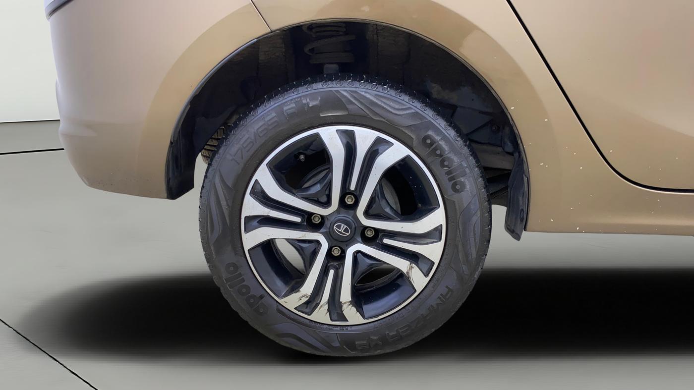 2024 Tata TIGOR XZA Plus iCNG , CNG, Automatic, 26,107 km, Right Rear Wheel