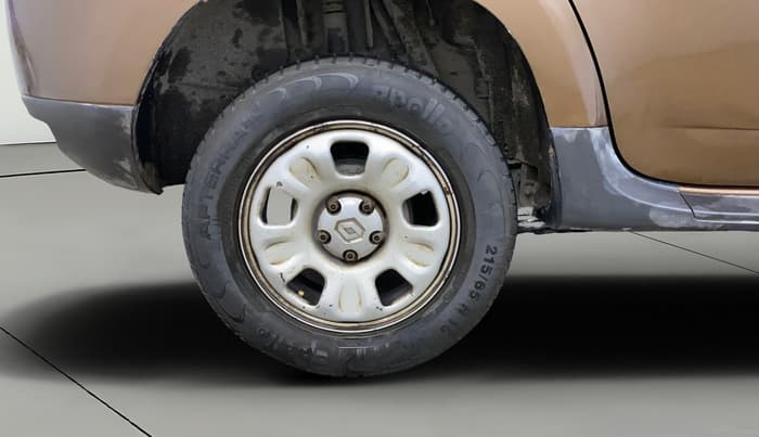 2015 Renault Duster RXL PETROL, Petrol, Manual, 54,271 km, Right Rear Wheel