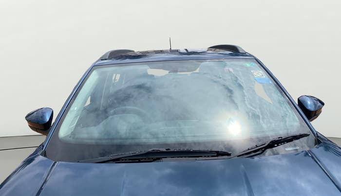 2025 Skoda Kylaq Signature, Petrol, Manual, 10,030 km, Front Windshield