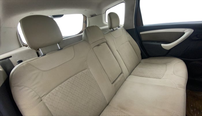 2013 Renault Duster 85 PS RXL DIESEL, Diesel, Manual, 1,11,669 km, Right Side Rear Door Cabin