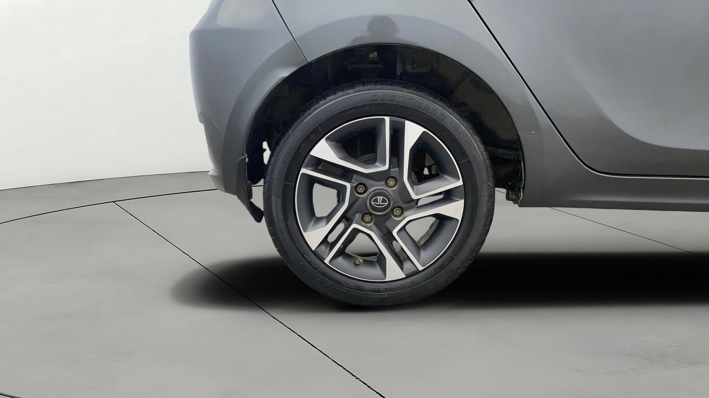2023 Tata Tiago XZ PLUS PETROL, Petrol, Manual, 41,496 km, Right Rear Wheel