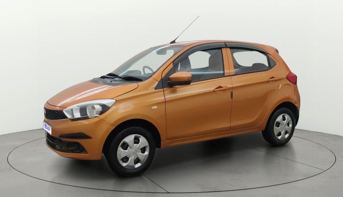 2018 Tata Tiago XT PETROL, Petrol, Manual, 64,109 km, Left Front Diagonal