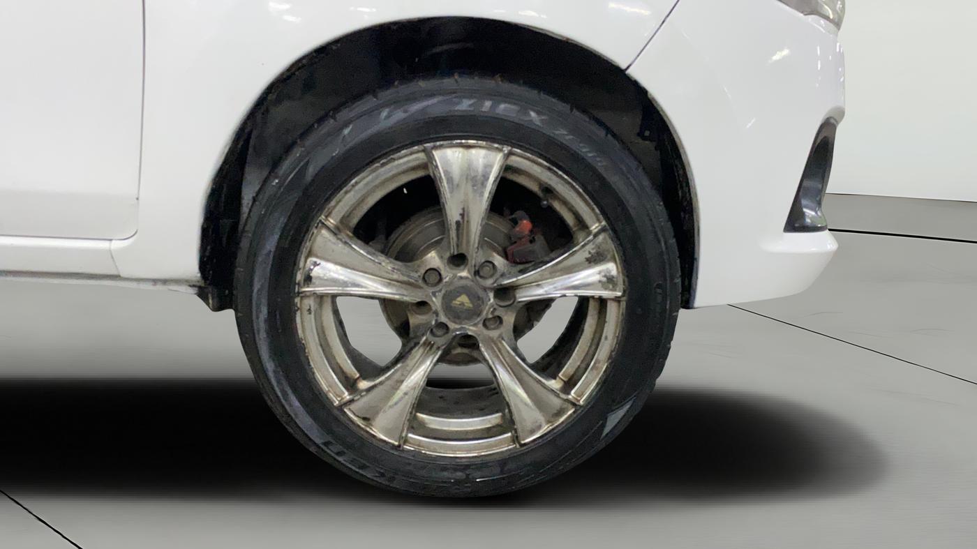 2018 Maruti Alto K10 VXI (O) AMT, Petrol, Automatic, 57,189 km, Right Front Wheel