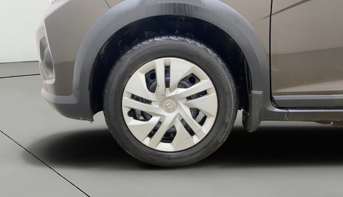 2017 Honda WR-V 1.2L I-VTEC S MT, Petrol, Manual, 1,41,916 km, Left Front Wheel