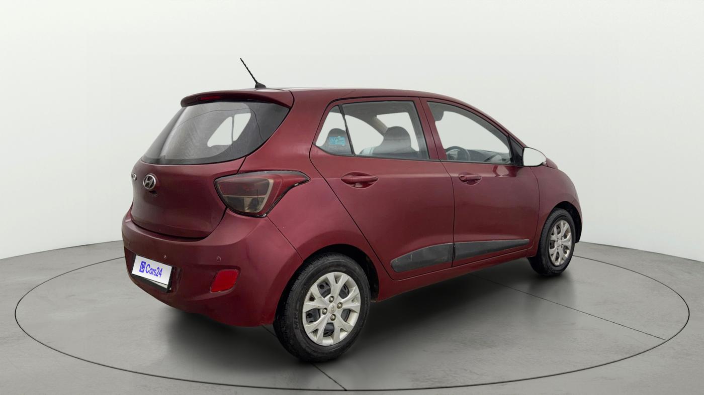 2015 Hyundai Grand i10 SPORTZ 1.2 KAPPA VTVT, Petrol, Manual, 60,552 km, Right Back Diagonal