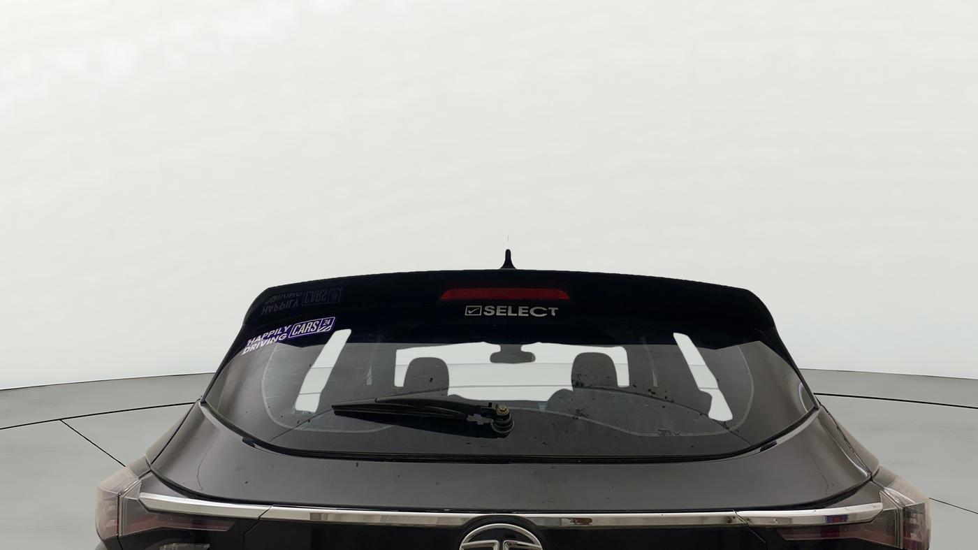 2022 Tata Harrier XZA Plus 2.0L Kryotec Halo Dark Edition, Diesel, Automatic, 1,33,989 km, Rear Windshield
