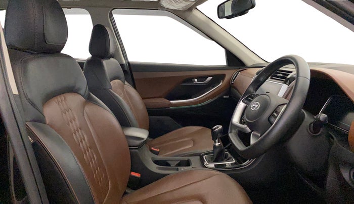 2021 Hyundai ALCAZAR PLATINUM 2.0 MT 7STR, Petrol, Manual, 38,444 km, Right Side Front Door Cabin