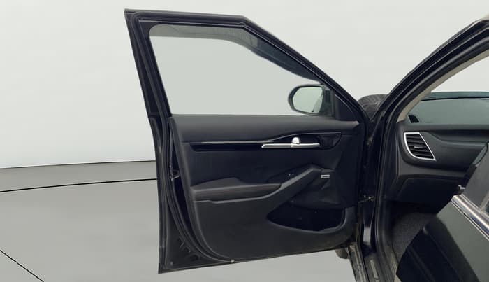 2022 KIA SELTOS GTX PLUS AT 1.5 DIESEL, Diesel, Automatic, 1,10,396 km, LHS Front Door
