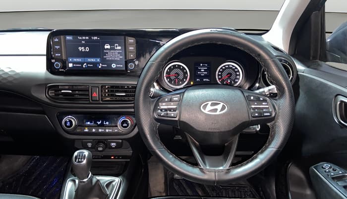 2023 Hyundai GRAND I10 NIOS SPORTZ 1.2 KAPPA VTVT DUAL TONE, Petrol, Manual, 30,720 km, Steering Wheel Close Up