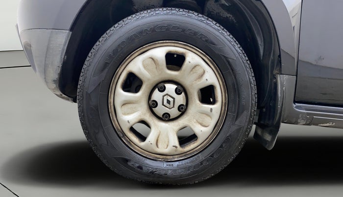 2014 Renault Duster 85 PS RXL DIESEL, Diesel, Manual, 57,666 km, Left Front Wheel