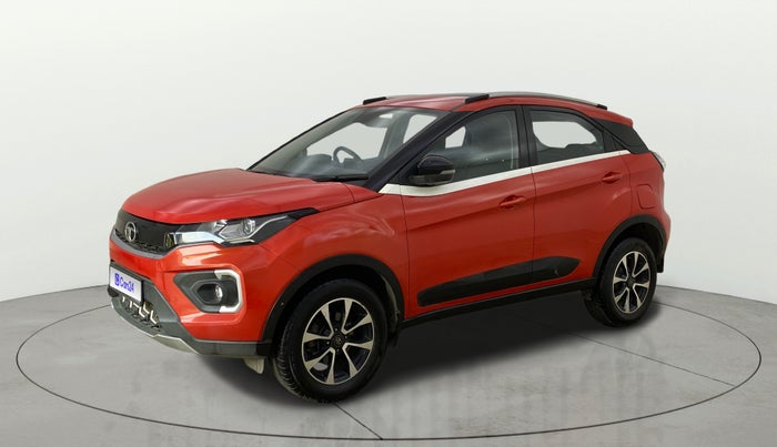 2021 Tata NEXON XZA PLUS SUNROOF DIESEL, Diesel, Automatic, 24,590 km, Left Front Diagonal