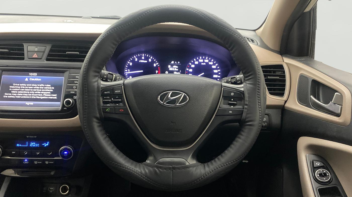 2016 Hyundai Elite i20 ASTA 1.2, Petrol, Manual, 48,034 km, Steering Wheel Close Up