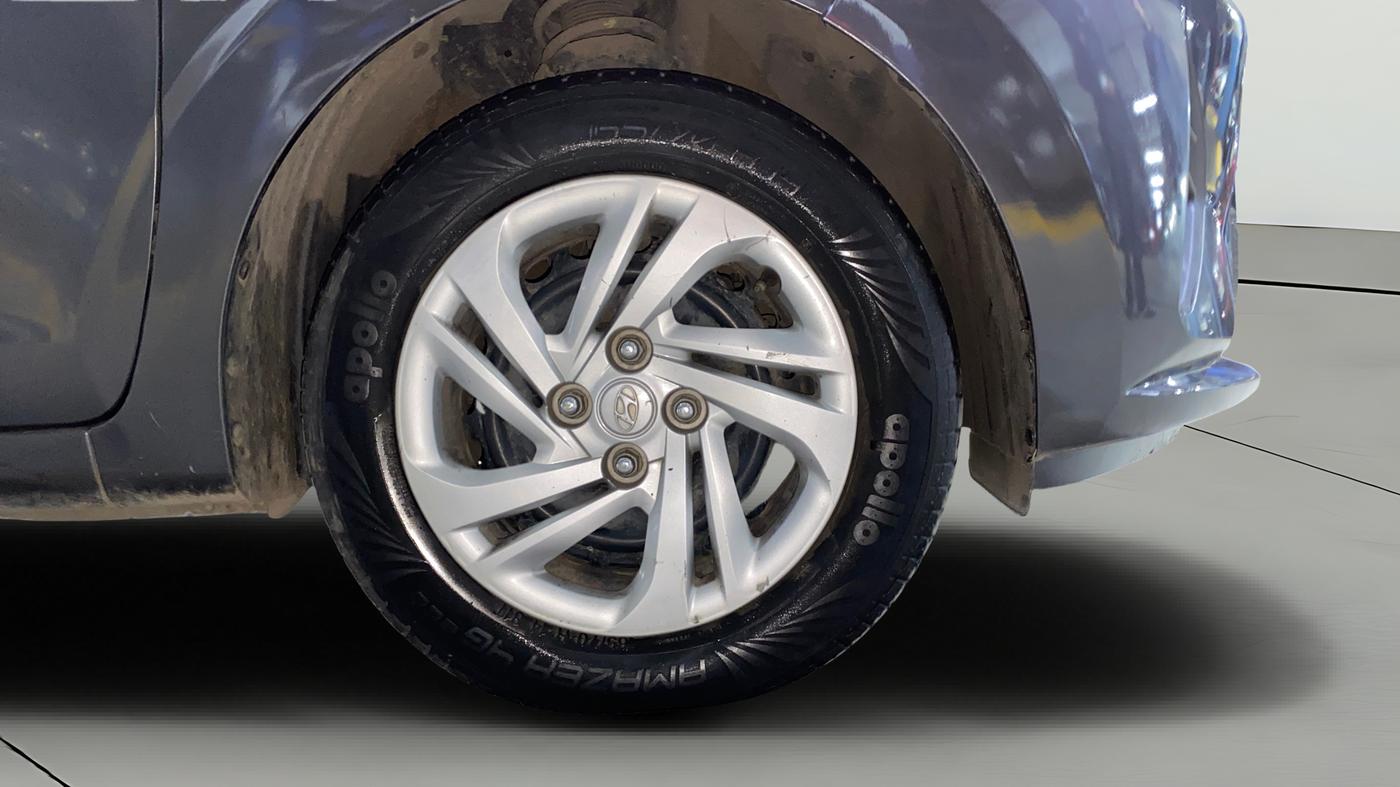 2020 Hyundai AURA S 1.2, Petrol, Manual, 47,742 km, Right Front Wheel