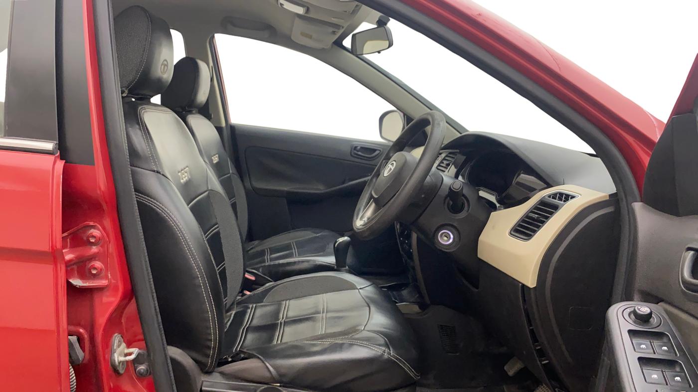 2016 Tata Zest XMS PETROL, Petrol, Manual, 82,162 km, Right Side Front Door Cabin