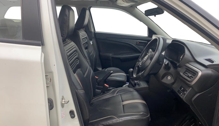 2022 Maruti BREZZA VXI SMART HYBRID, Petrol, Manual, 92,716 km, Right Side Front Door Cabin