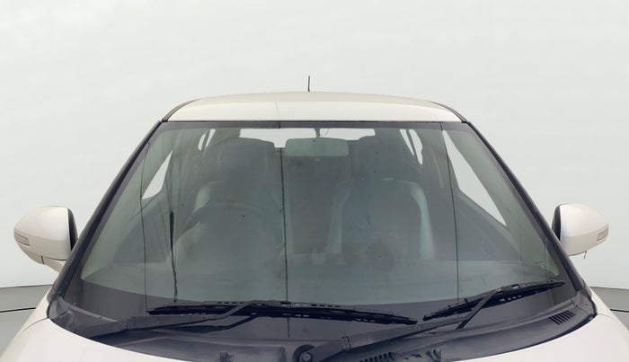 2017 Maruti Swift VDI ABS, Diesel, Manual, 1,08,722 km, Front Windshield