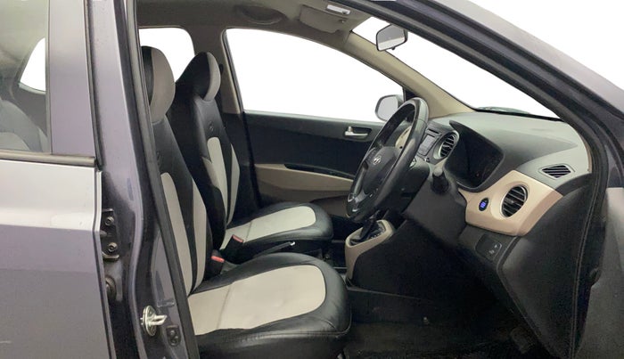 2016 Hyundai Grand i10 ASTA AT 1.2 KAPPA VTVT, Petrol, Automatic, 78,377 km, Right Side Front Door Cabin