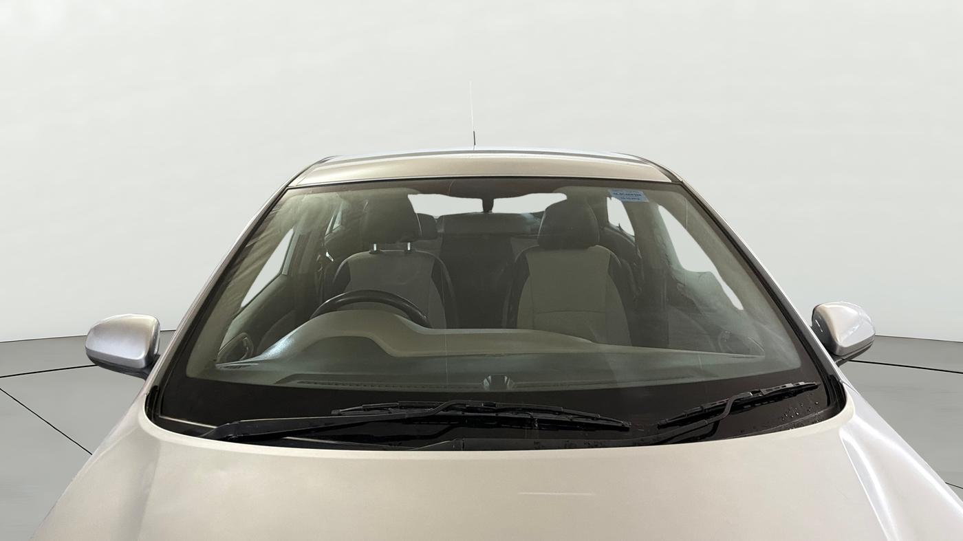2014 Hyundai Elite i20 MAGNA 1.2, Petrol, Manual, 58,469 km, Front Windshield