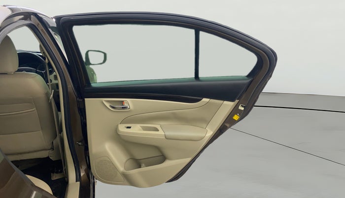 2016 Maruti Ciaz ZXI+, Petrol, Manual, 35,951 km, RHS Rear Door