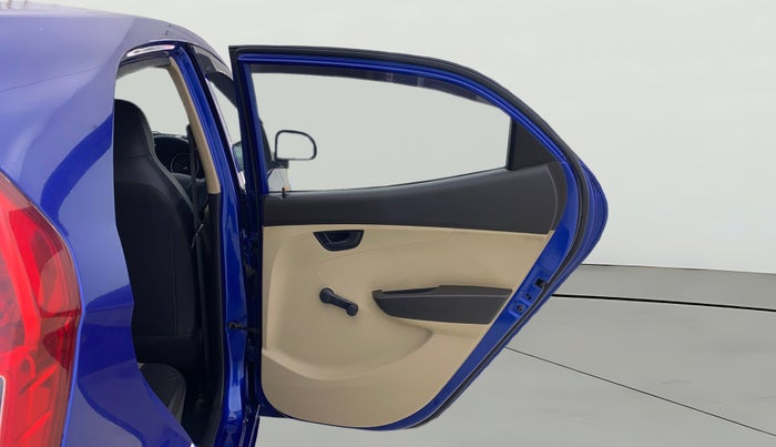 2016 Hyundai Eon MAGNA +, Petrol, Manual, 21,885 km, RHS Rear Door