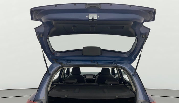 2020 Hyundai VENUE SX 1.0 (O) TURBO, Petrol, Manual, 38,821 km, Boot Door Open