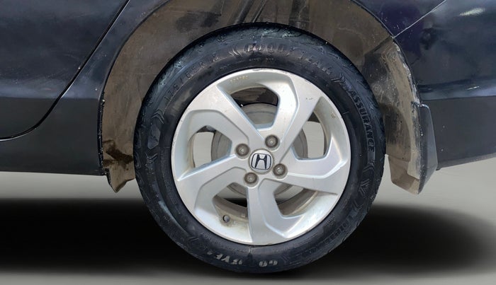 2016 Honda City 1.5L I-VTEC VX (O) MT, Petrol, Manual, 1,01,098 km, Left Rear Wheel