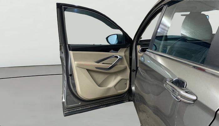 2022 MG HECTOR SHARP 1.5 PETROL CVT, Petrol, Automatic, 86,334 km, LHS Front Door