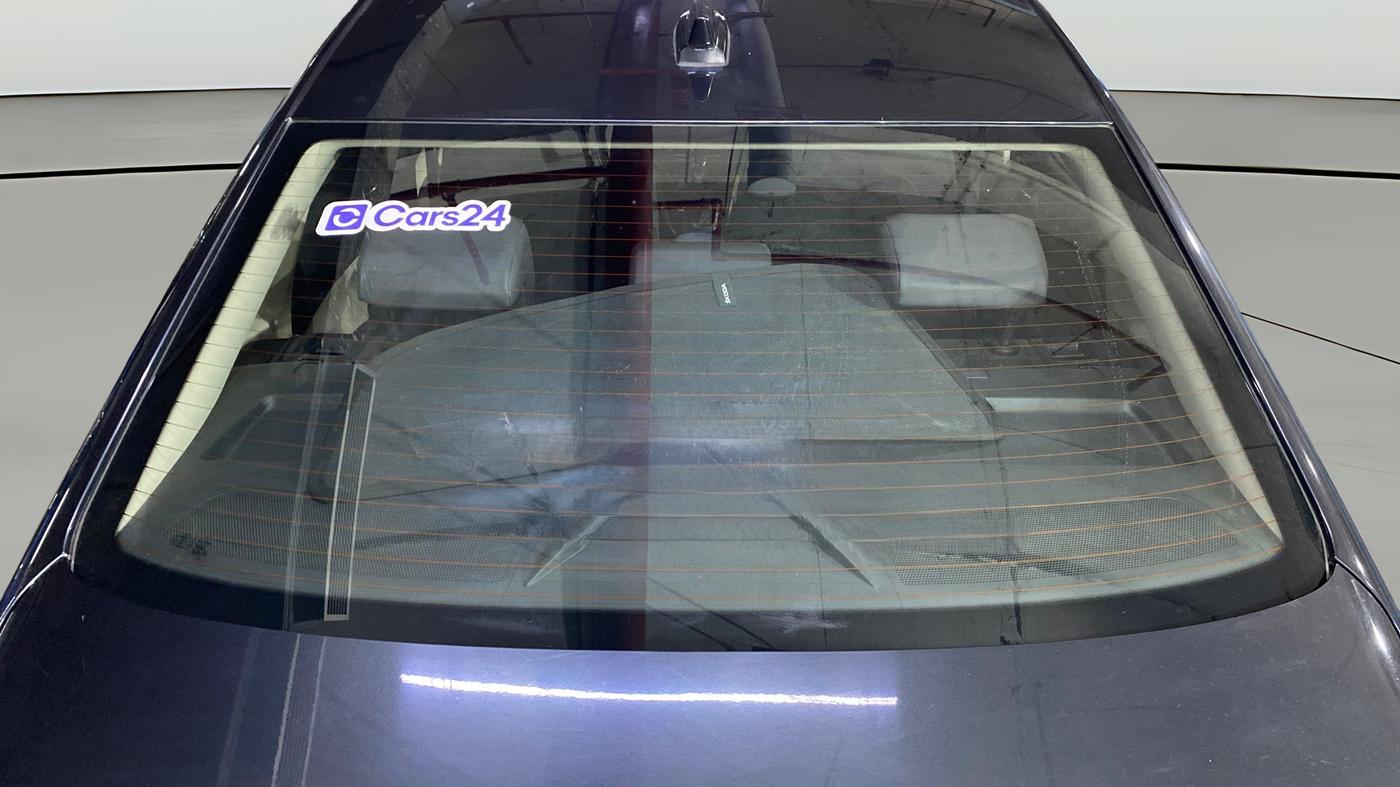 2024 Skoda SLAVIA STYLE 1.0L TSI AT, Petrol, Automatic, 16,234 km, Rear Windshield