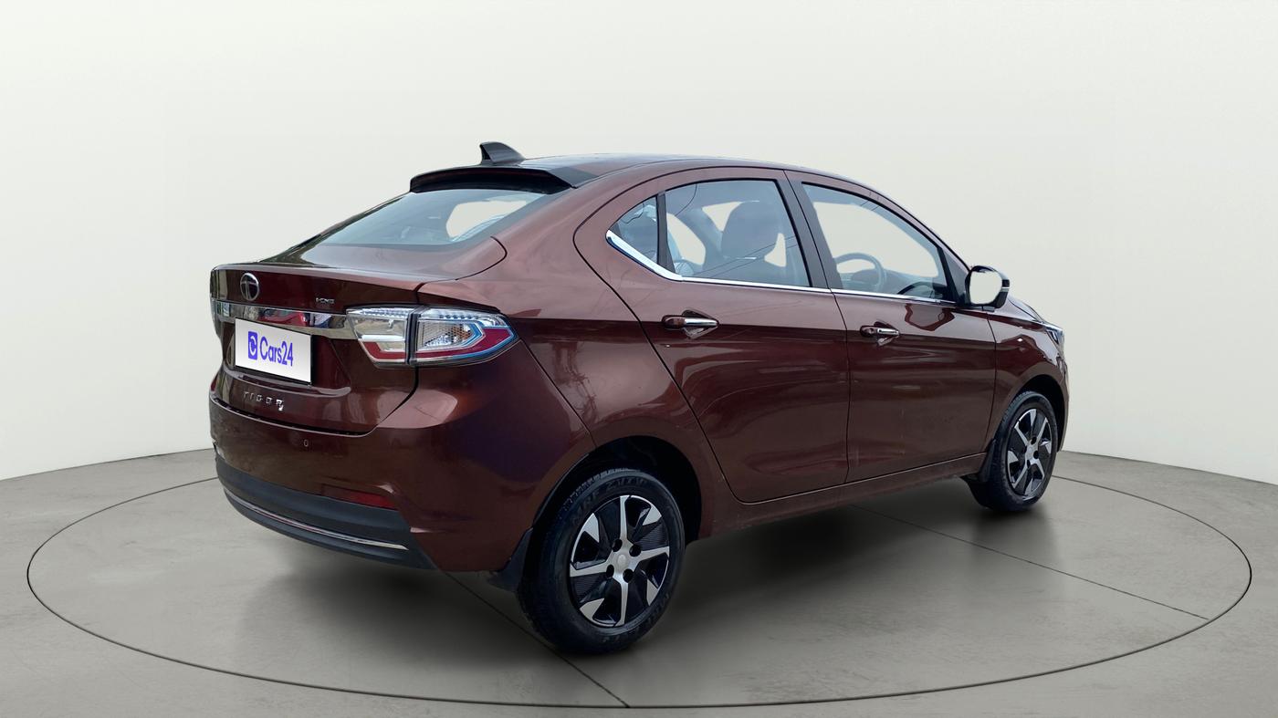 2025 Tata TIGOR XZ Plus CNG MT LUX, CNG, Manual, 18,746 km, Right Back Diagonal