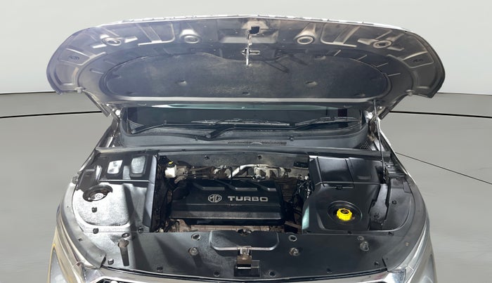 2021 MG HECTOR SHARP HYBRID 1.5 PETROL, Petrol, Manual, 30,783 km, Open Bonet