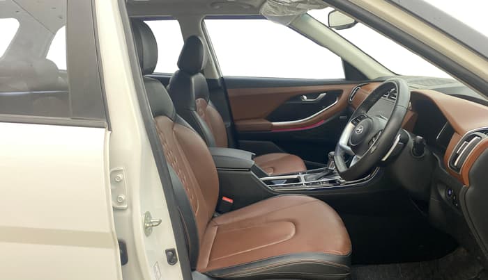 2023 Hyundai ALCAZAR 1.5 SIGNATURE (O) TURBO DCT 7, Petrol, Automatic, 20,034 km, Right Side Front Door Cabin