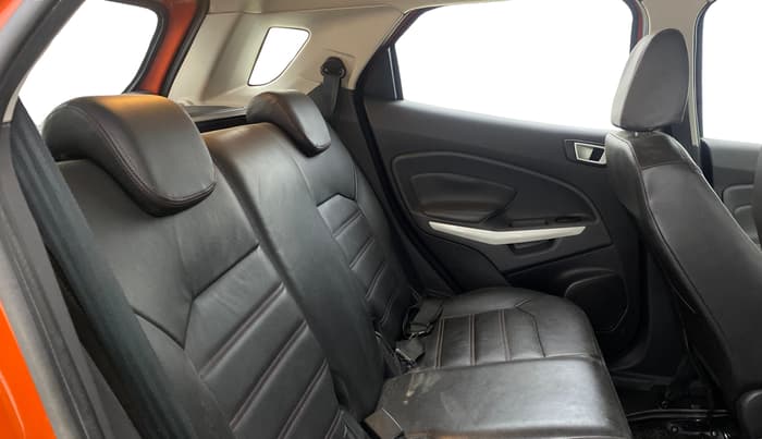 2014 Ford Ecosport TITANIUM 1.5L DIESEL, Diesel, Manual, 79,029 km, Right Side Rear Door Cabin