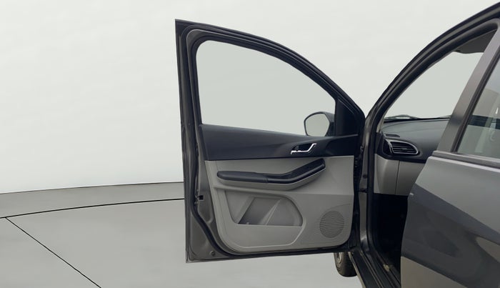 2020 Tata Tiago XZA PLUS DUAL TONE PETROL, Petrol, Automatic, 48,662 km, LHS Front Door