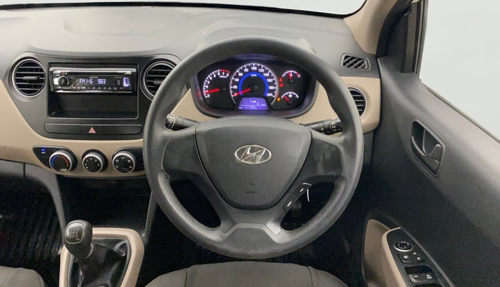 2017 Hyundai Grand i10 MAGNA 1.2 KAPPA VTVT, Petrol, Manual, 11,159 km, Steering Wheel Close Up