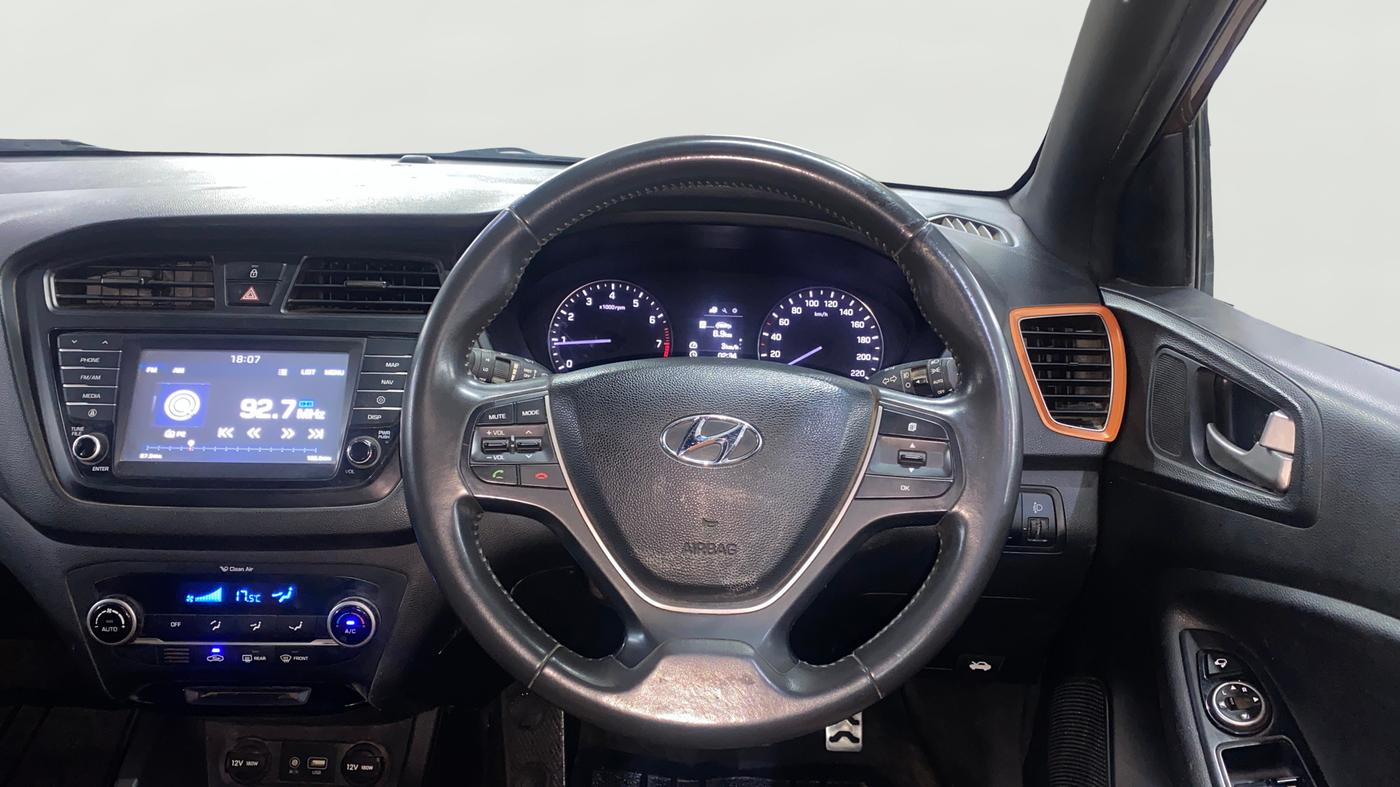 2016 Hyundai i20 Active 1.2 SX, Petrol, Manual, 54,063 km, Steering Wheel Close Up