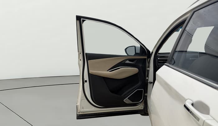 2023 MG HECTOR SHARP PRO 1.5 PETROL TURBO CVT PETROL, Petrol, Automatic, 34,830 km, LHS Front Door